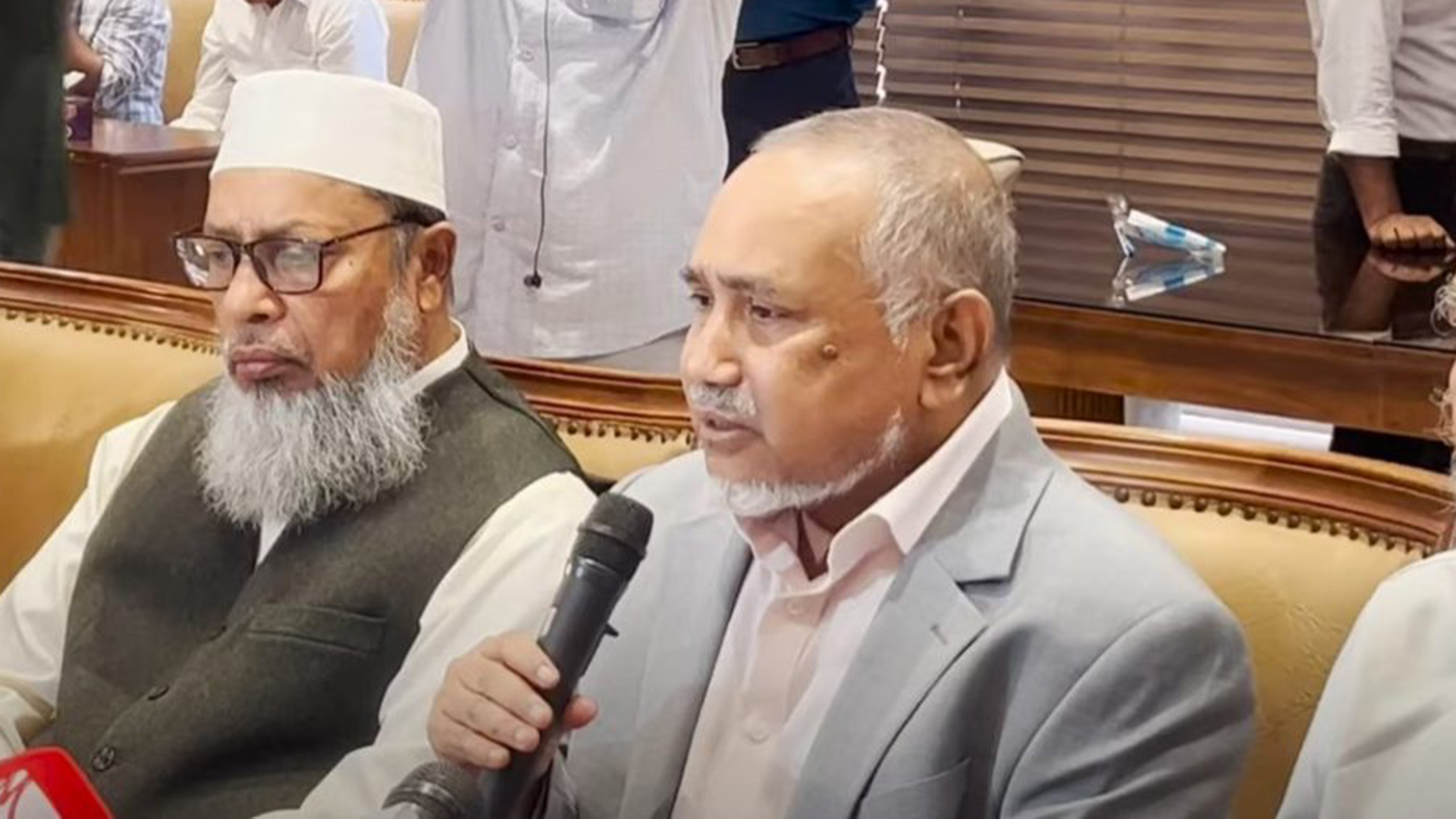 আইনি ভিত্তি না দিলে জুলাই সনদে স্বাক্ষর করবে না জামায়াত: ডা. তাহের